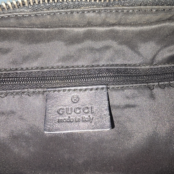 Gucci GG Canvas Hobo Black with Silver Hardware - Picture 3 of 15